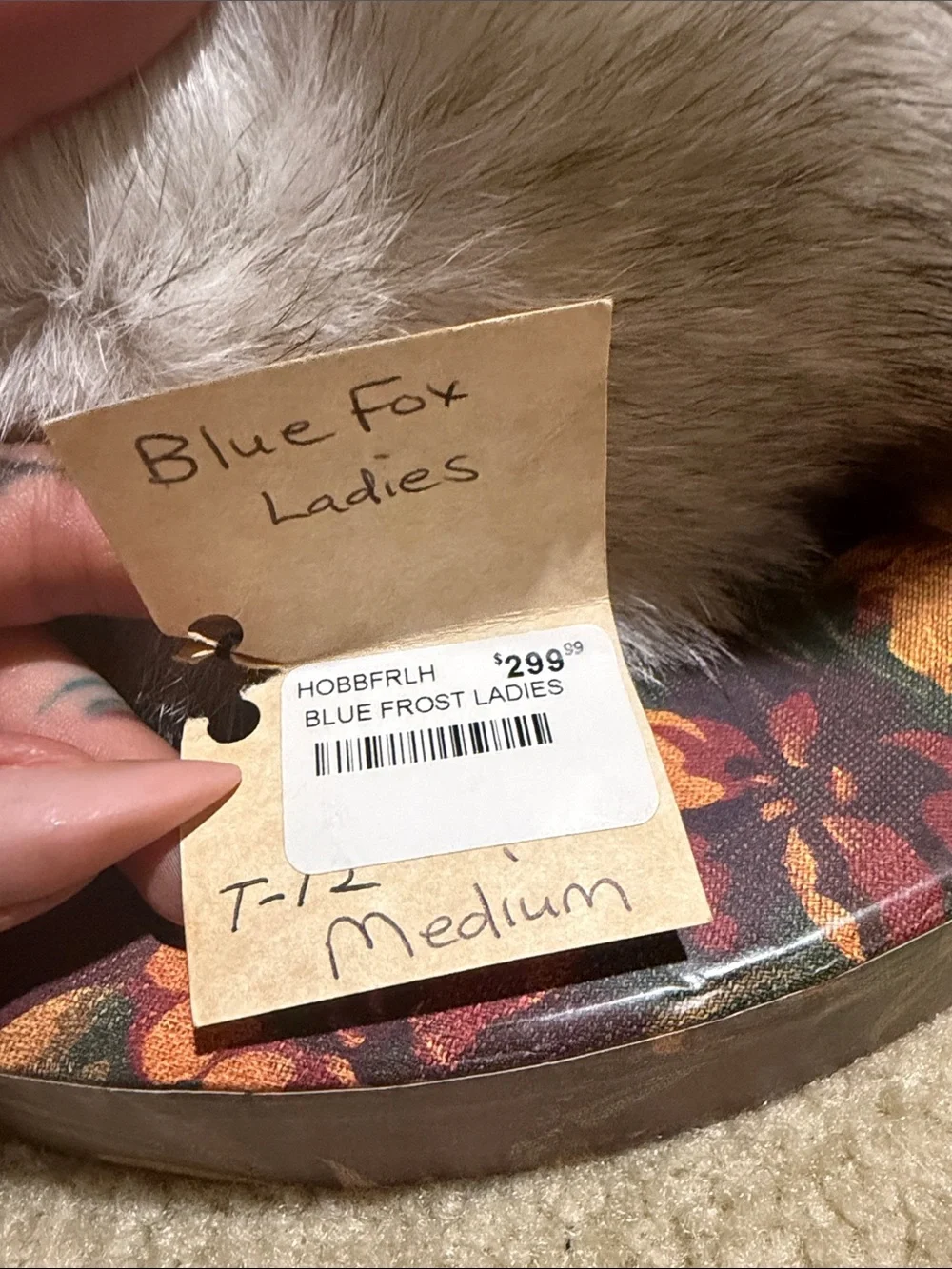 Women's Black Hat with Natural Fox Fur Trim